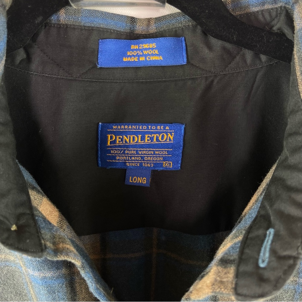 Pendleton Men's Blue Plaid Button-Up Wool Shirt - Picture 2 of 6